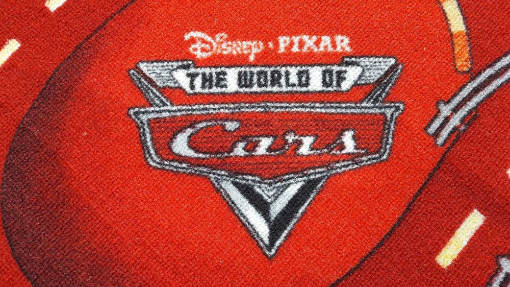 Tapetes quarto de criança Lightning McQueen