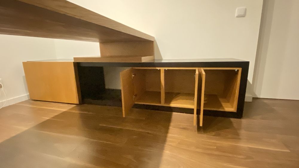 Secretária de escritorio grande + moveis de apoio