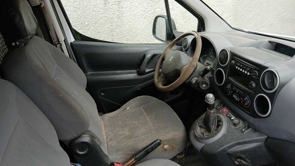 Peugeout partner 2012