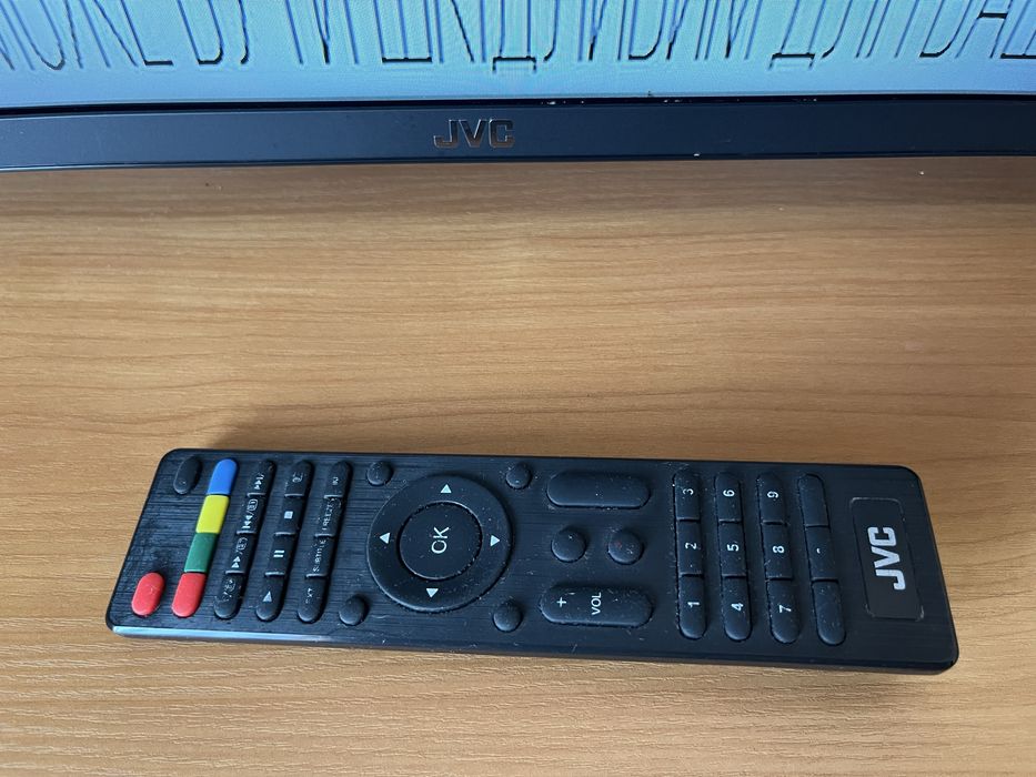 Телевізор JVC „24“ LED