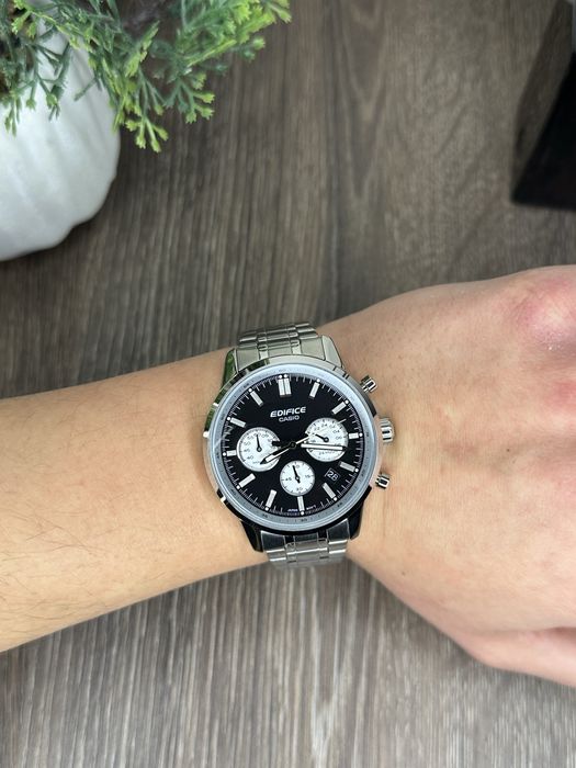 Новий оригінальний Casio Edifice EFR-575D-1A годинник