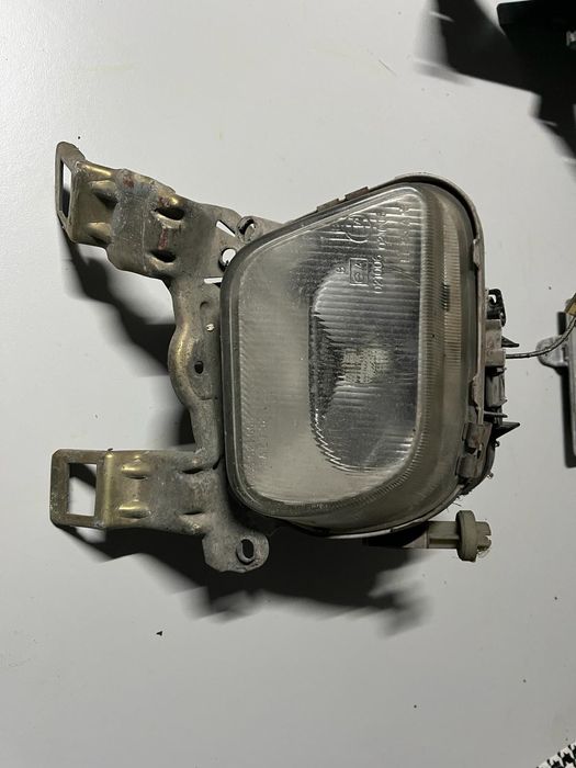 Halogen Mercedes E klasa W210