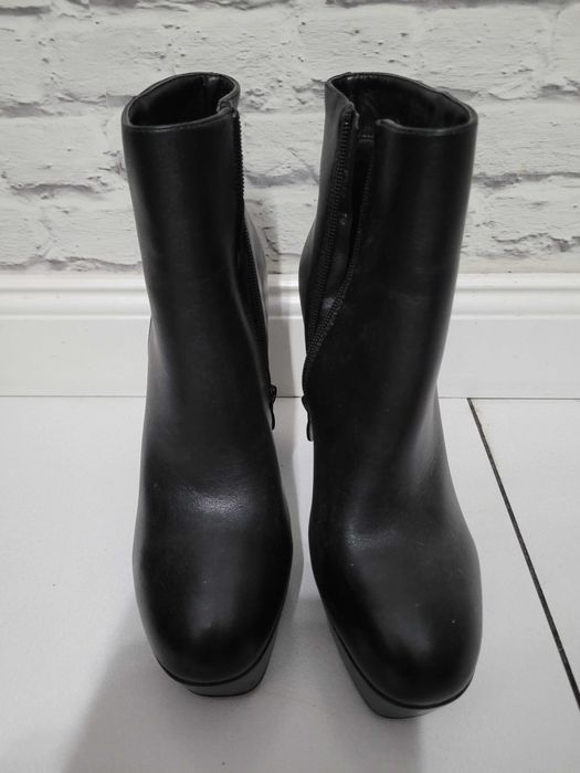 Buty botki damskie 39