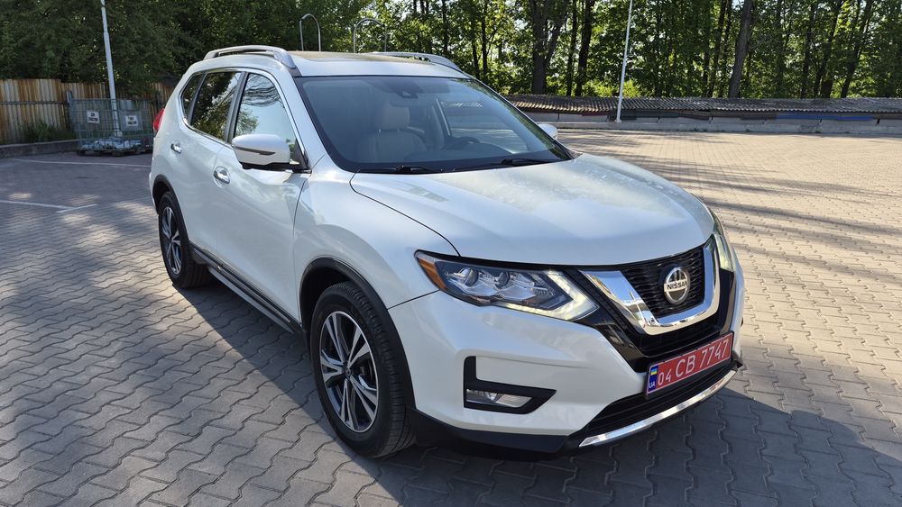 Nissan rogue t32, x-trail