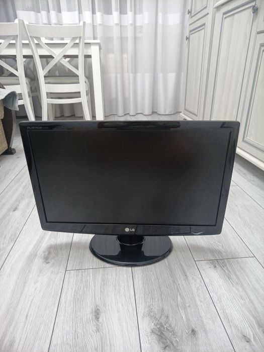 Монітор LG Flatron W2343S-PF