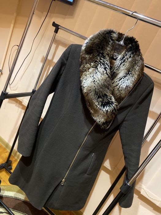 Пальто зимове