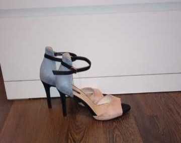 Buty na obcasie nowe