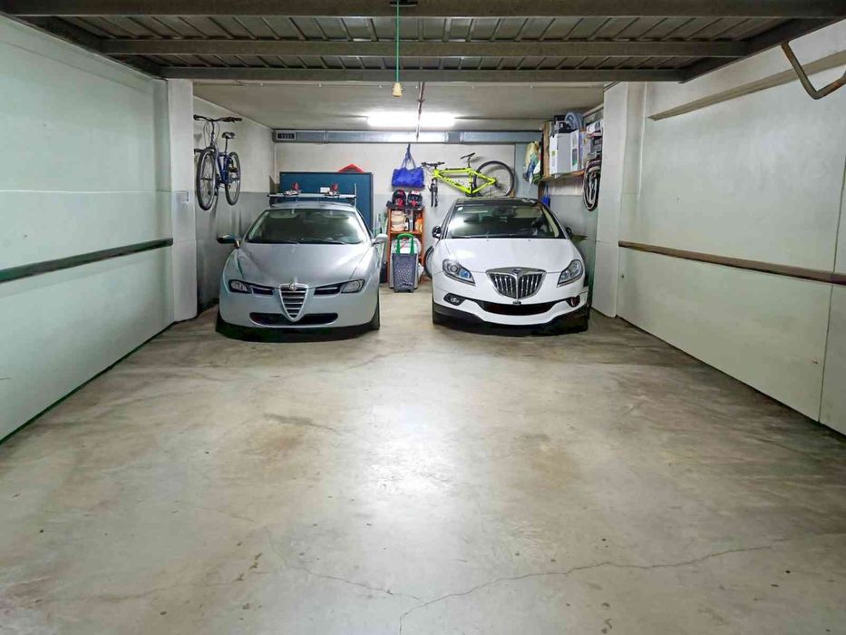 Apartamento T3 com box garagem em Cidade da Maia