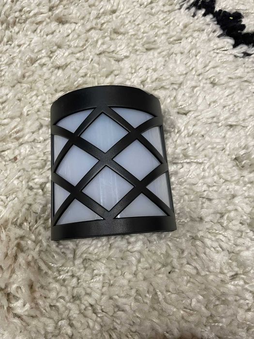 LED SOLAR LIGHT.
