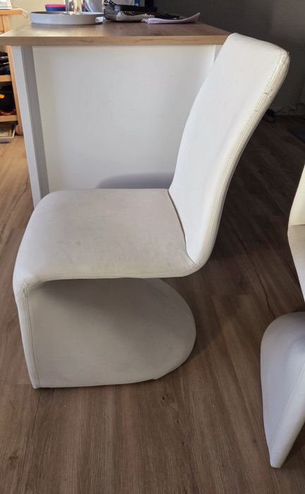 4 Cadeiras de Sala de Jantar Modernas em Polipele Branca