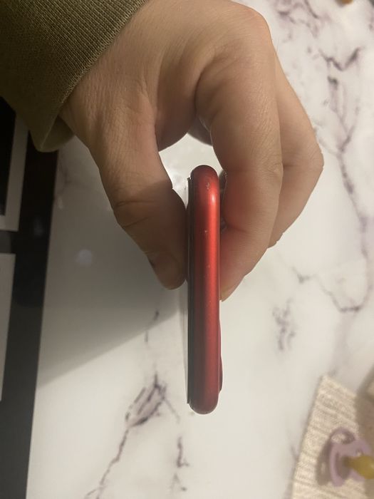 Iphone 11 64 айфон продам