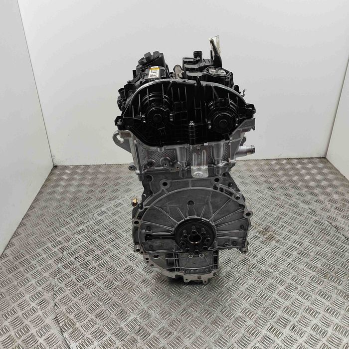 Двигатель новый BMW B38A15A F70 F74 U06 U10 U11 11005A3DFA7