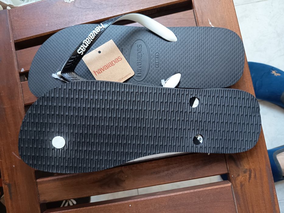 Havaianas novas.