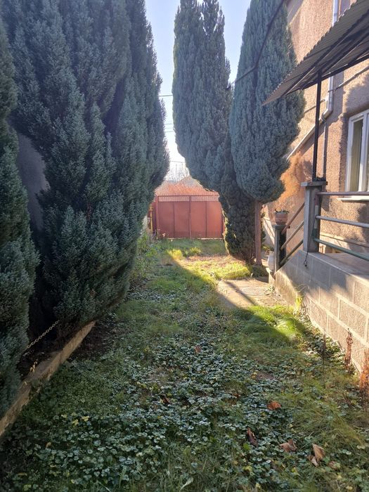 Продається будинок в центрі м.Берегове.