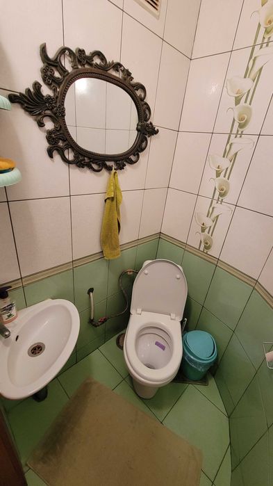 Здам кімнату в особняку.
