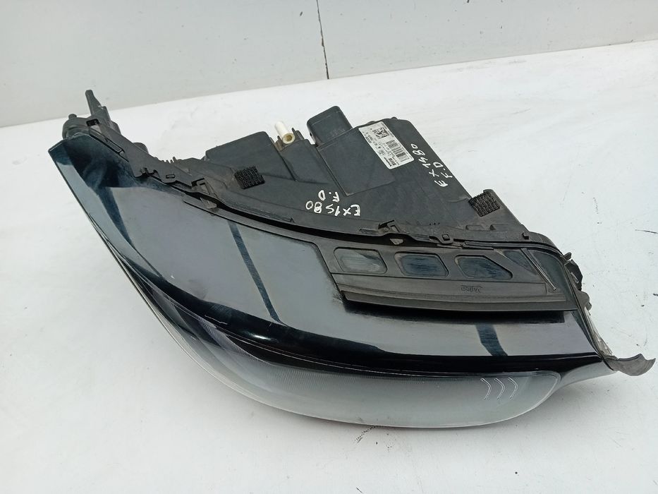 Ótica / farol direita BMW i3 (I01)