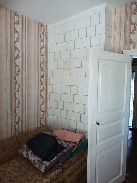 Срочно продам 1/3 дома в Конотопе