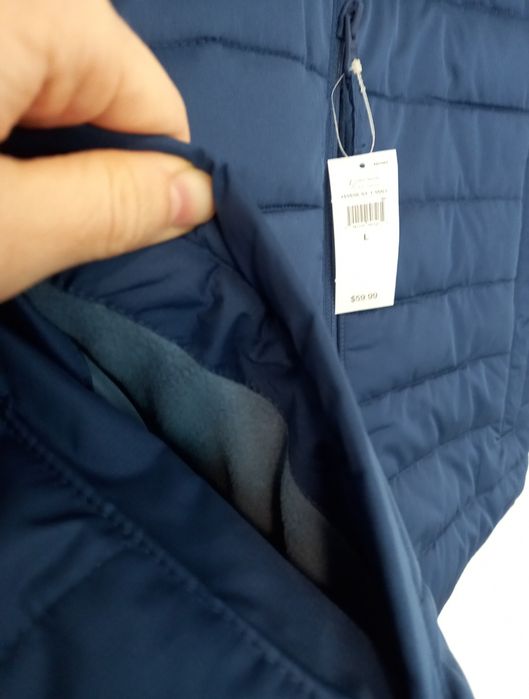 Жилет чоловічий GAP розмір XL на змійці, водовідштовхуючий