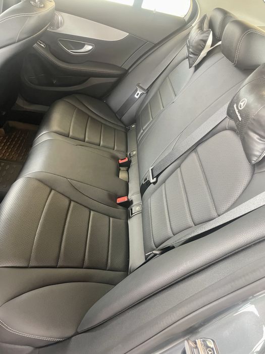 Mercedes Benz - C200d AMG