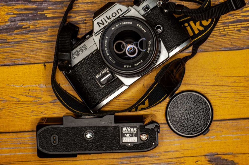 Nikon fg20 + Vivitar 24 mm f2.8 + winder MD-E