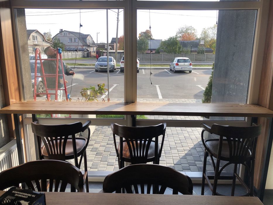 Стол высокий ///