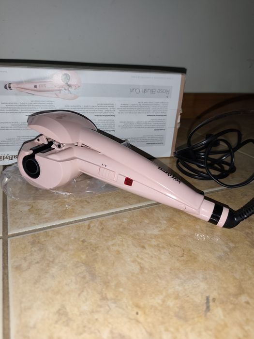 Modelador de Cachos Automático BaByliss Rose Blush Curl – Semi-novo