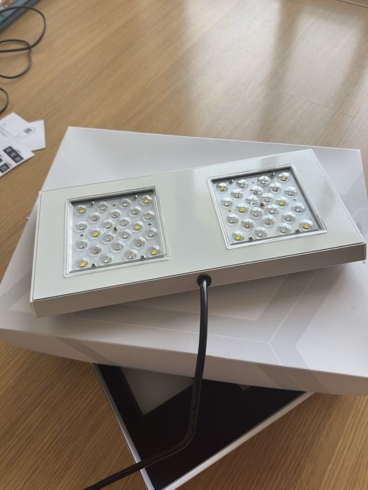 Reef Flare M com suporte de aquario