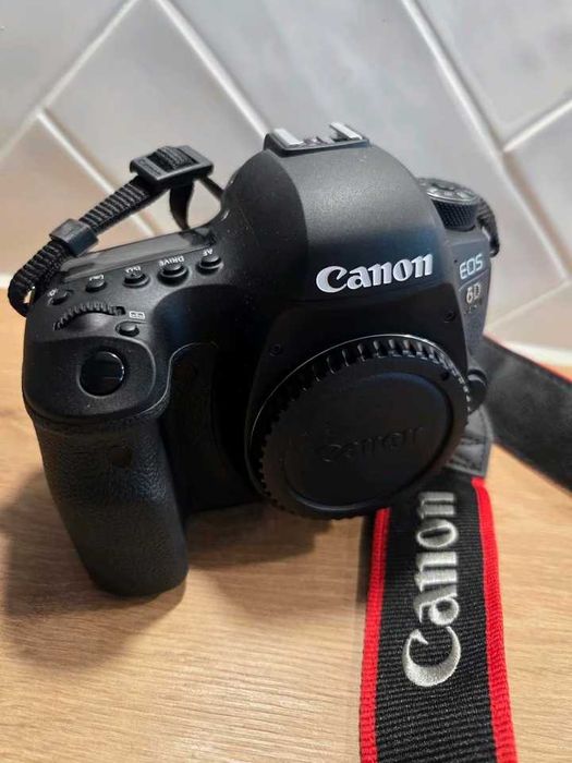 Canon EOS 6D Mark II