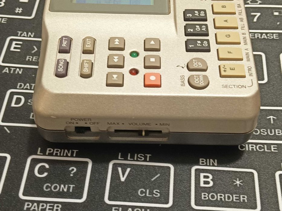 Yamaha QY70 Sequencer Rhythm