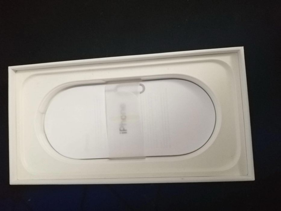 Iphone 16 pro Usado como novo com Caixa