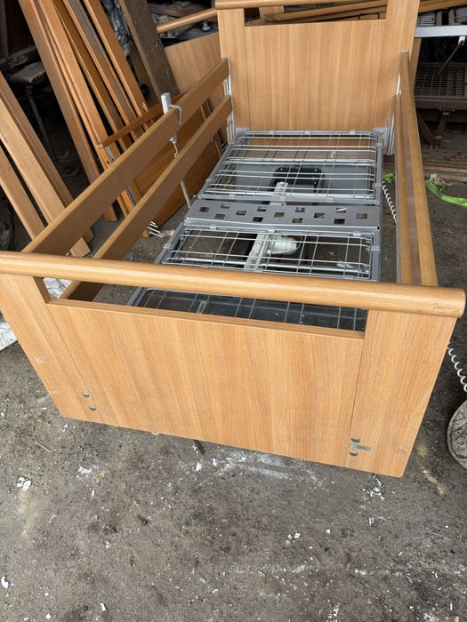 Sprzedam lóżka rehabiltacyjne ortopedyczne