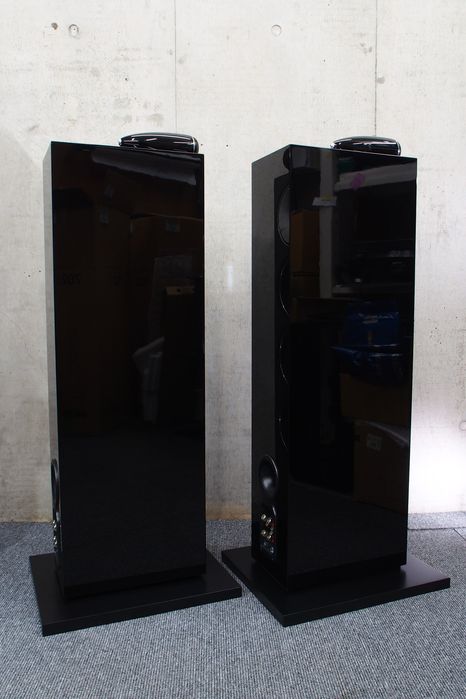 Акустичні системи B&W Bowers & Wilkins 702 S2