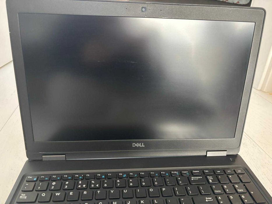 Dell Latitude 5590 – i7 / 16 GB RAM / 512 GB SSD / FHD – sprawny