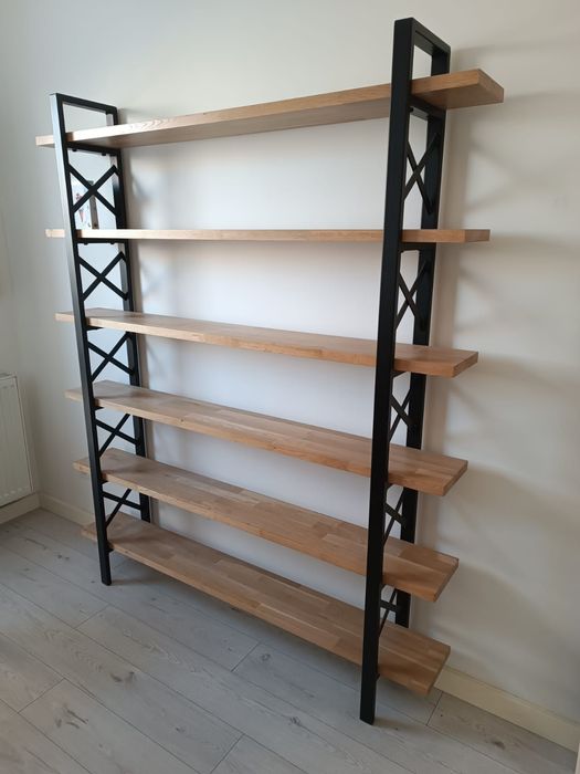 Stylowy loftowy regał