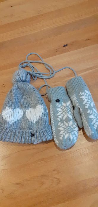 Czakpa i rękawiczki na sznurku , SINSAY