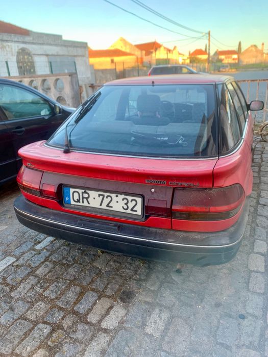 Selling Toyota Corolla 1987