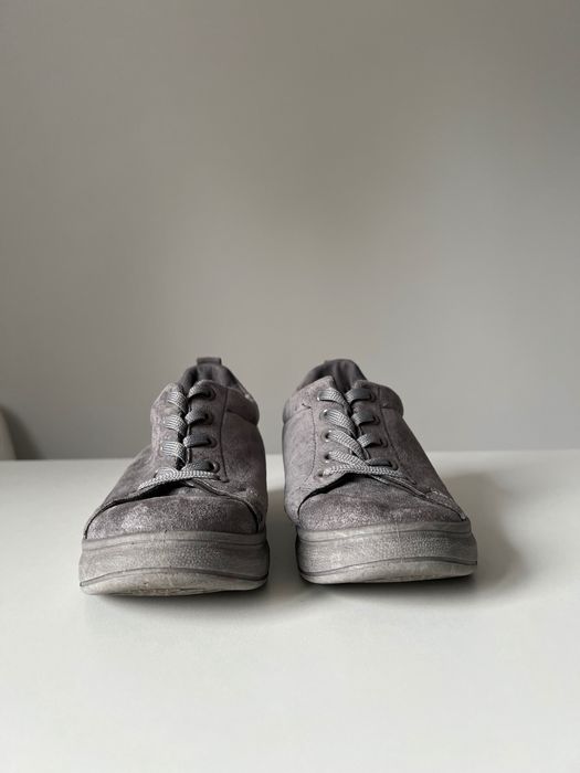 Szare buty rozmiar 38