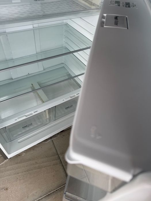 Frigorífico LG GTF925PZPZD 565L No Frost Inverter – Grande Capacidade