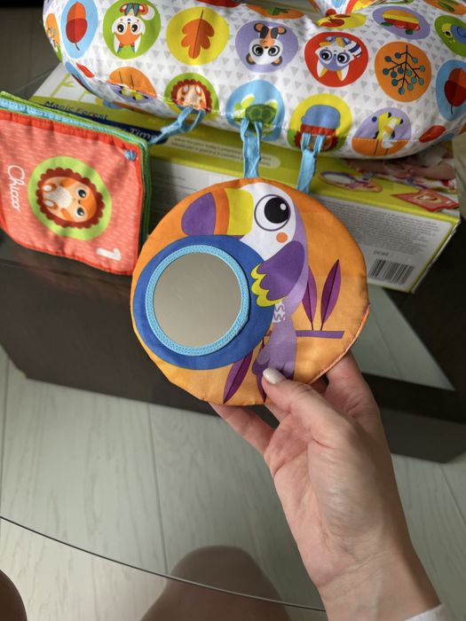 Подушка - игровой центр Chicco