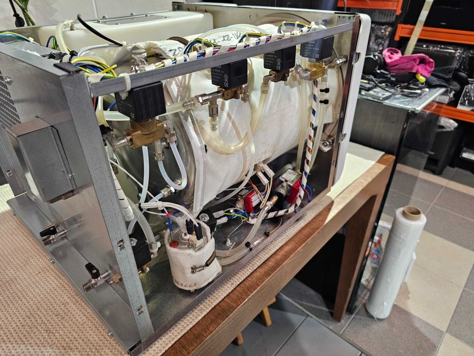 Паровий стерилізатор SUPERIOR B18 Made in Italy