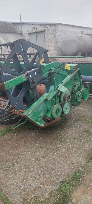 Жниварка, жатка John Deere 618R