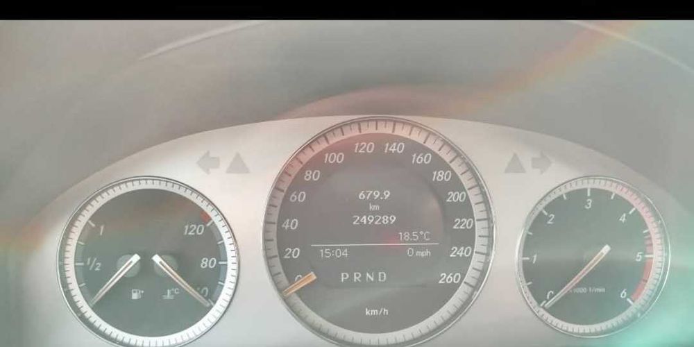 Mercedes 320C V6