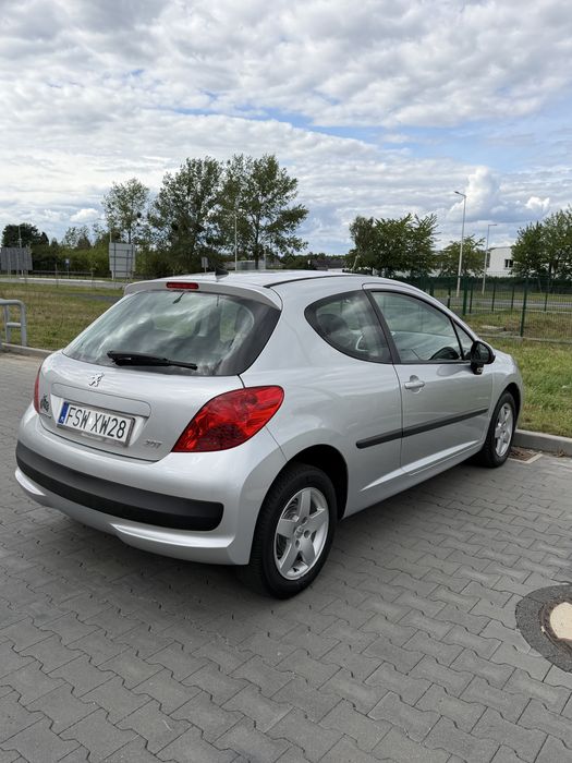 Sprzedam Peugeot 207