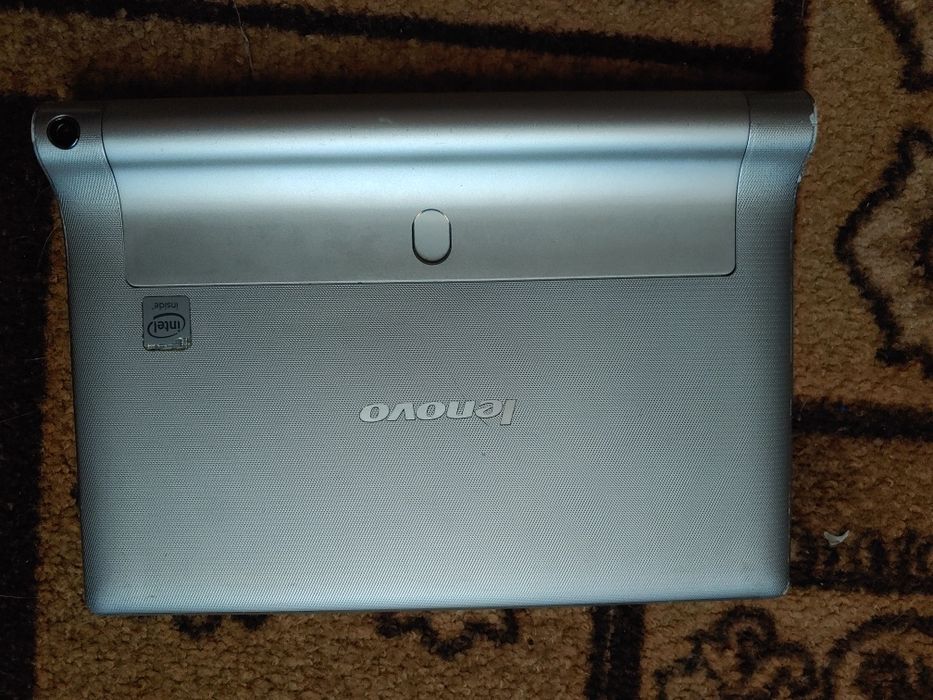 Продам планшет Yoga Tablet 2(8') Wi-fi.