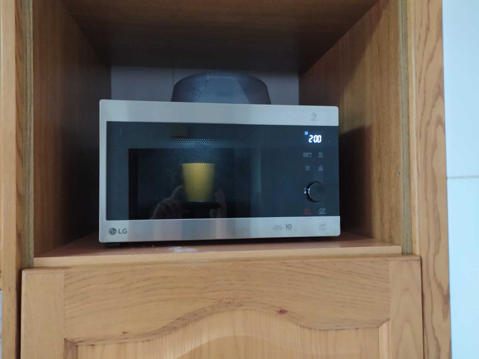 Microondas Smart inverter LG