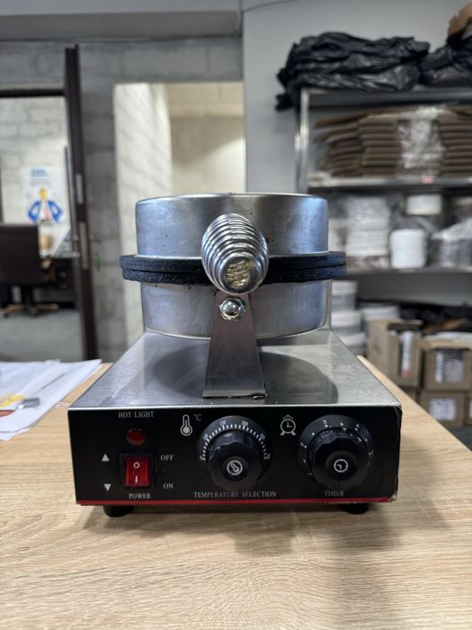 Вафельница б/у,вафельниця б/в