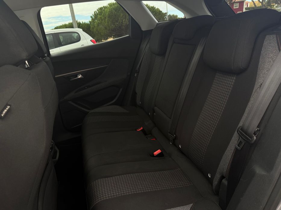 Peugeot 3008 1.6 Gasoleo automatico