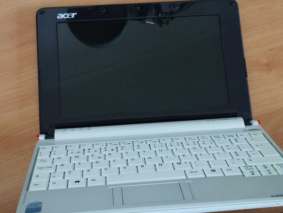 Portátil Acer Aspire One ZG5