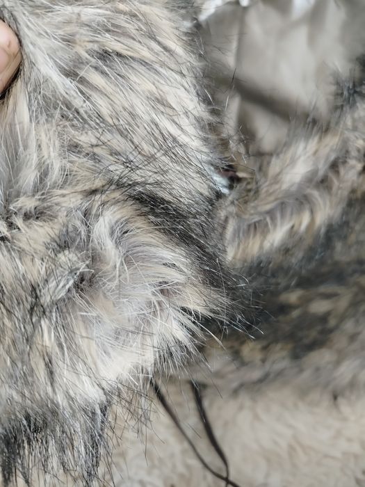 Piękny kołnierz damski elegancki zapinany naturalne futro  luxury