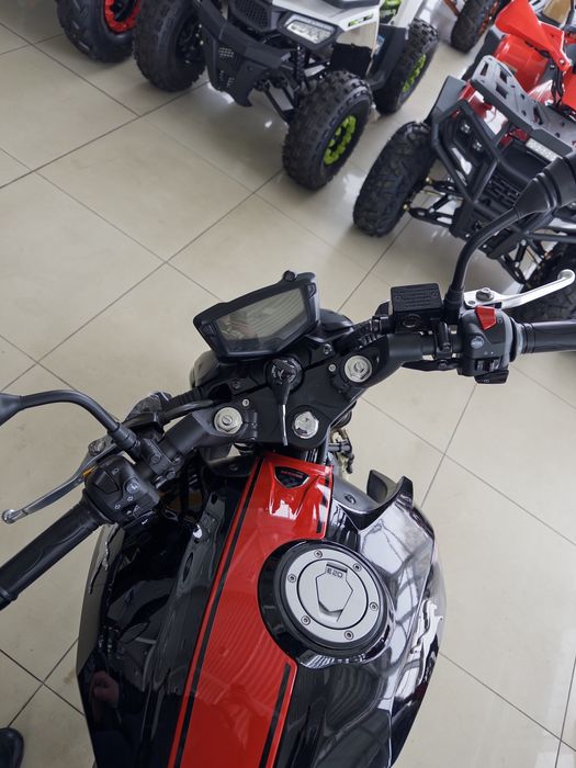 Мотоцикл TVS APACHE RTR 200 4V